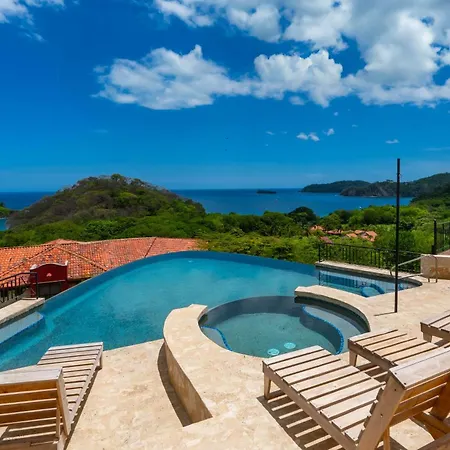 Stunning Ocean View Close To Beach